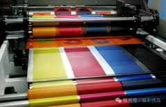 印刷品表面工艺过油（上光）费用怎么计算?光油